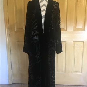 HM limited edition black robe
